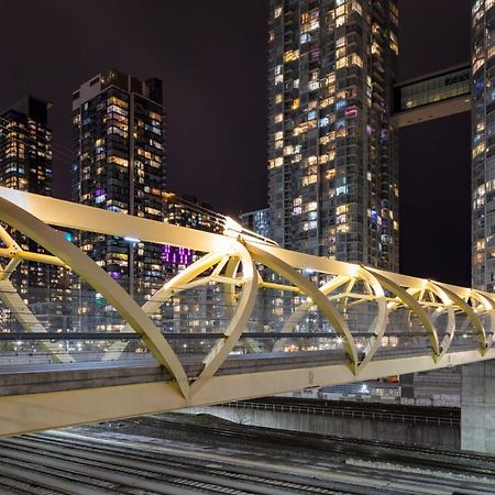 Lovely 2 Bed Condo In Downtown Toronto Eksteriør bilde